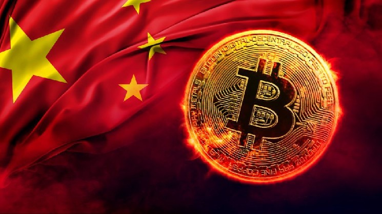 
			Основатель китайской горнодобывающей компании продемонстрировал активность в своих кошельках: в прошлом месяце он купил биткоины и эфириум		